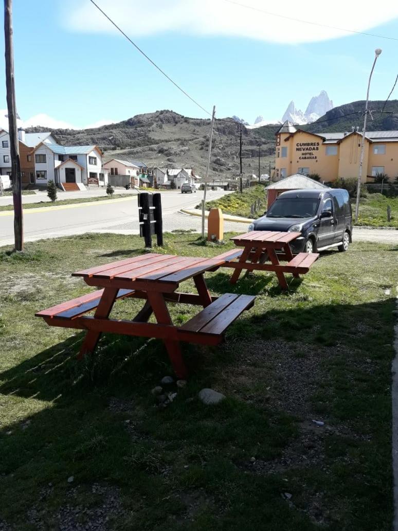 Hostel Glaciar Marconi El Chalten Exteriér fotografie